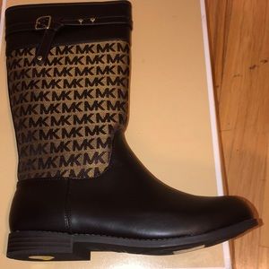 Children Michael Kors boots